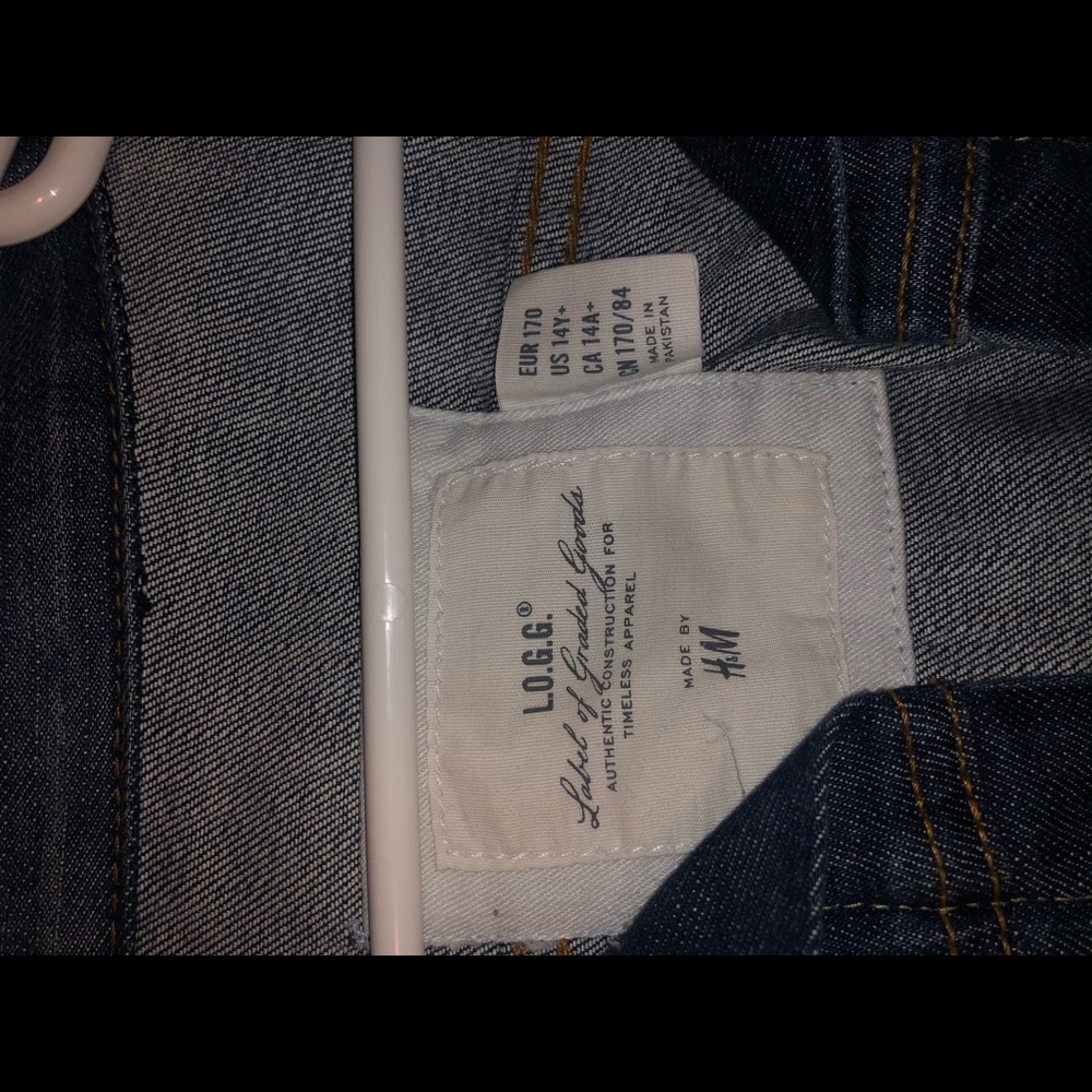 H&M dark navy denim jacket - Picture 2 of 3